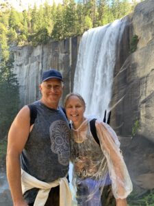 Wendy & Mario in front of Vernal 